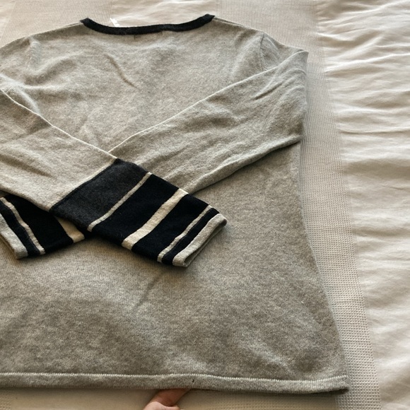 Lauren Hansen Grey 2-ply 💯% Cashmere Henley Sweater Med - Picture 5 of 5